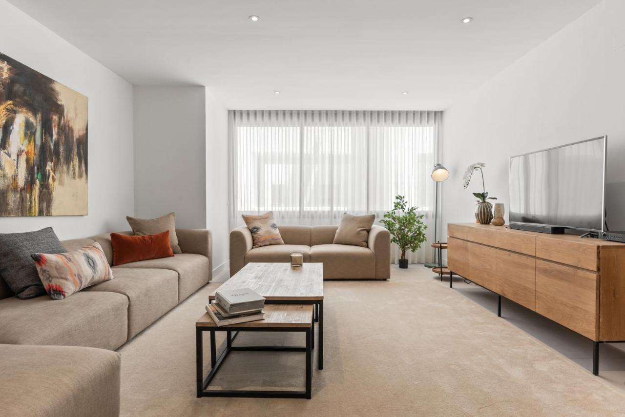Apartamento Large In Playas Del Duque Marbella